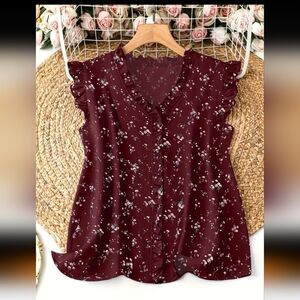 Burgundy Floral V-Neck Blouse - Chic Casual with Ruched Bust & Lettuce Trim -EUC